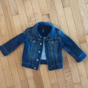 EUC Gap kids 12-18 month denim jacket